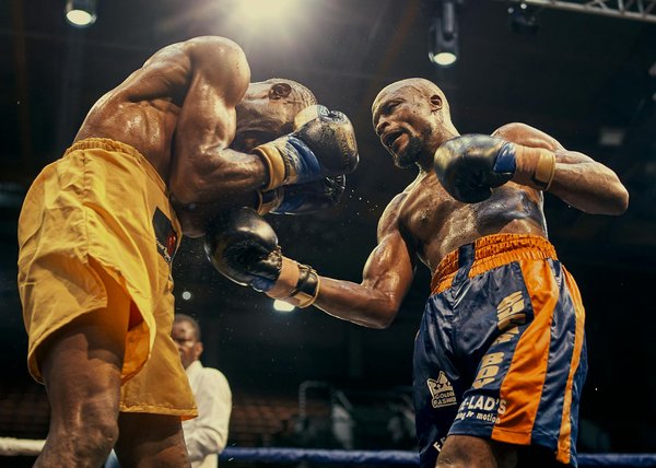 What safety measures should UK cyclists follow in urban areas?